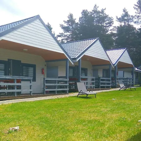 Bursztynowo Z Basenem Ferienhaus Ostrowo (Puck)