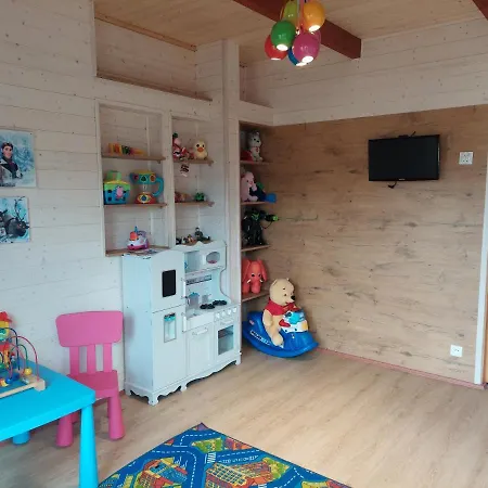 Ferienhaus Bursztynowo Z Basenem *