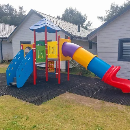 Ferienhaus Bursztynowo Z Basenem Ostrowo (Puck)