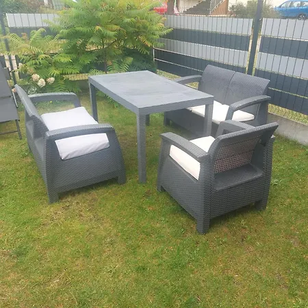 Bursztynowo Z Basenem Сasa de vacaciones