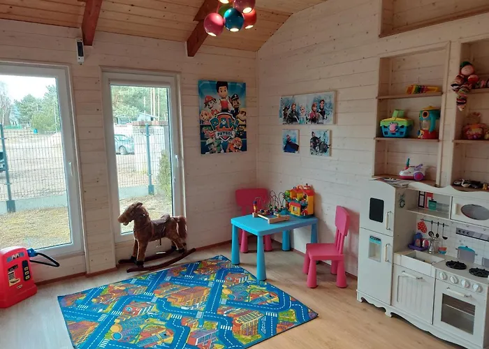 Bursztynowo Z Basenem * أوستروفو