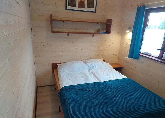 Bursztynowo Z Basenem Сasa de vacaciones Ostrowo (Puck)