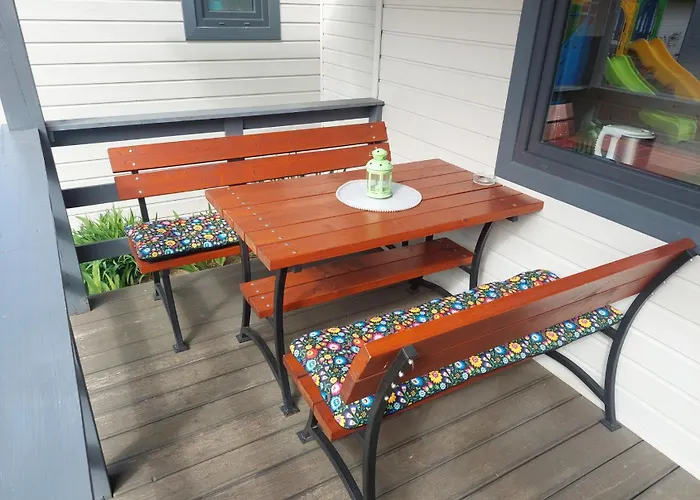 Bursztynowo Z Basenem بيت للعطل أوستروفو