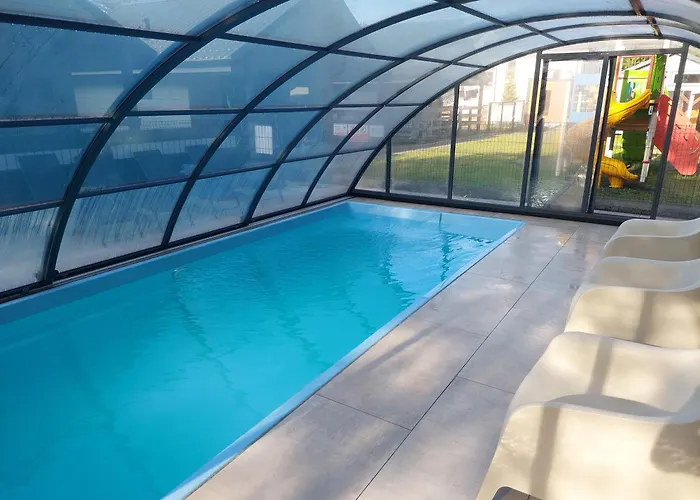 Holiday home Bursztynowo Z Basenem *